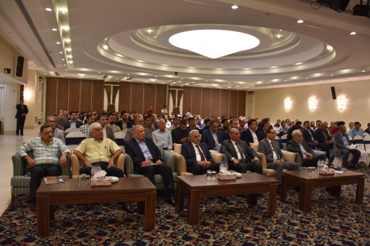 نشست فعالان اقتصادی کرمانشاه با هیات تجاری اتاق بازرگانی بابل عراق برگزار شد