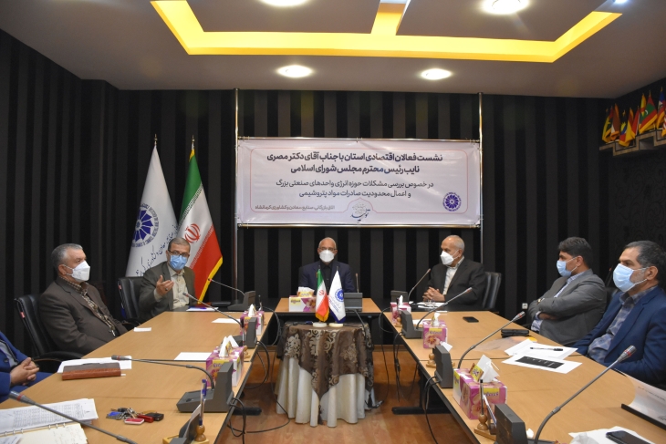 در نشست فعالان اقتصادی کرمانشاه با نائب رئیس مجلس مطرح شد: دغدغه های بخش خصوصی درباره انرژی