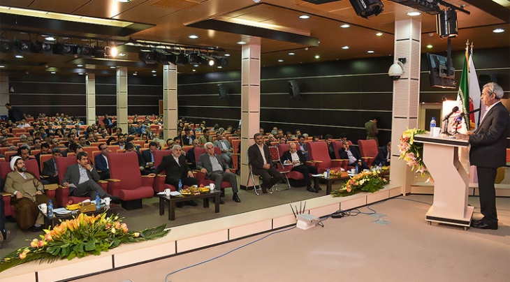 فعالان اقتصادی استان با رئیس اتاق بازرگانی ایران و اعضای کمیسیون اقتصادی مجلس شورای اسلامی دیدار و گفتگو داشتند