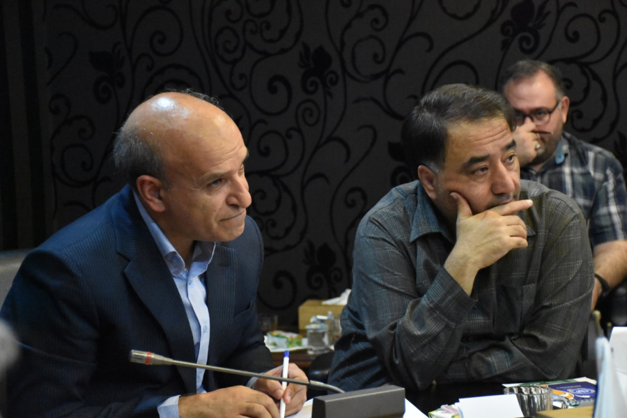 نشست فعالان اقتصادی و مدیران تشکل‌ها با مدیرکل اداره تأمین اجتماعی