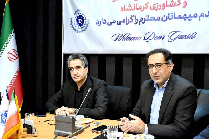 نشست کمیسیون کشاورزی اتاق بازرگانی کرمانشاه با حضور رئیس و مدیران بانک کشاورزی برگزار شد