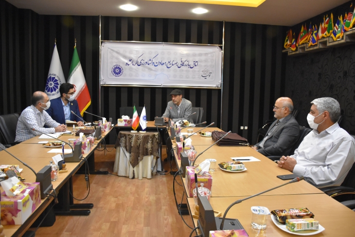 کمیته کارشناسی ذیل کمیسیون گردشگری اتاق کرمانشاه با موضوع توریسم سلامت برگزار شد.
