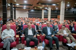نشست هم&zwnj;اندیشی فعالان اقتصادی کرمانشاه با محوریت توسعه تجارت ایران و عراق در اتاق کرمانشاه برگزار شد