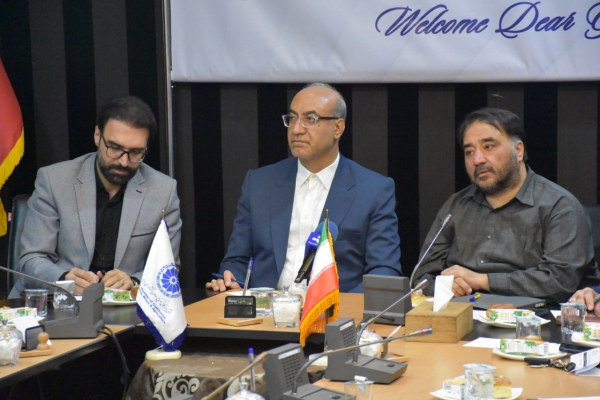 نشست بررسی مسائل و مشکلات حوزه کشاورزی استان کرمانشاه با محوریت تشکل ملی نخود ایران و اتحادیه تولیدکنندگان و صادرکنندگان دام زنده، با حضور جناب آقای دکتر حبیبی، استاندار معزز کرمانشاه،