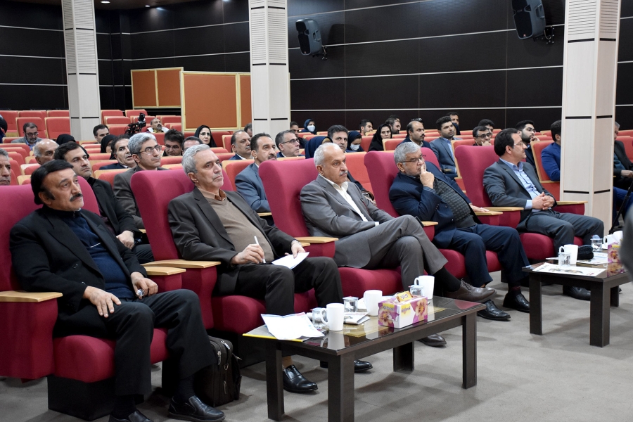 گزارش تصویری اختتامیه هفتمین همایش ملی تعامل صنعت و دانشگاه به میزبانی کرمانشاه